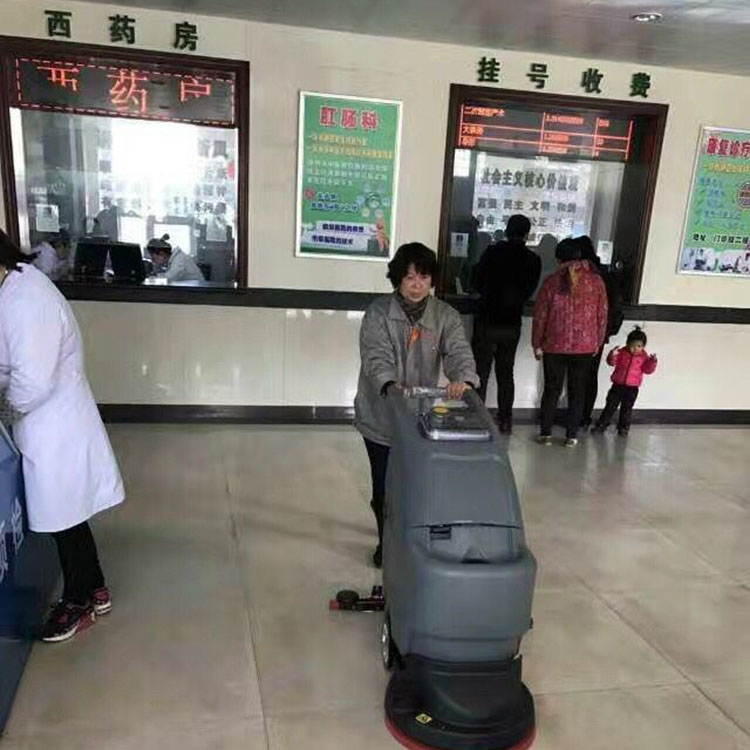 &#19975;&#35937;&#22478;&#20307;&#32946;&#45;&#19975;&#35937;&#22478;&#65288;&#20013;&#22269;&#65289;&#20844;&#21496;