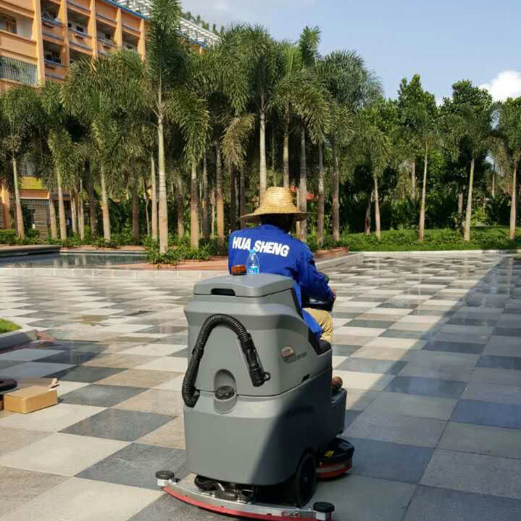 &#19975;&#35937;&#22478;&#20307;&#32946;&#45;&#19975;&#35937;&#22478;&#65288;&#20013;&#22269;&#65289;&#20844;&#21496;