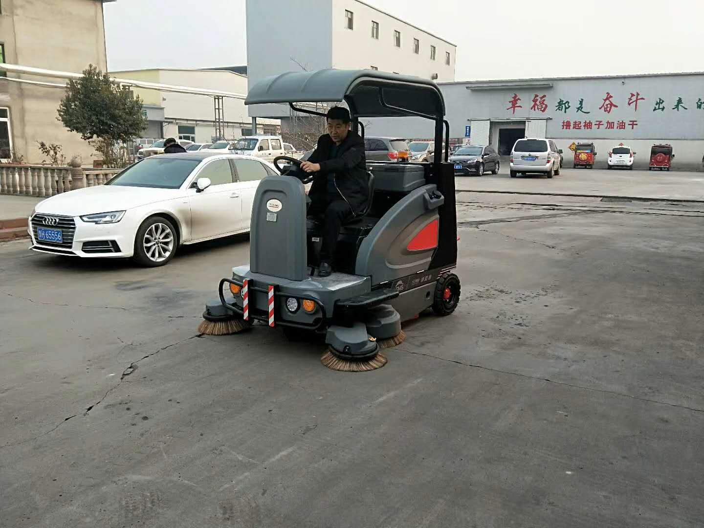 &#19975;&#35937;&#22478;&#20307;&#32946;&#45;&#19975;&#35937;&#22478;&#65288;&#20013;&#22269;&#65289;&#20844;&#21496;
